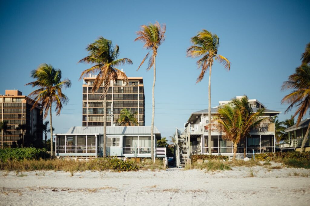 5 Things to Consider Before Buying a Holiday Home