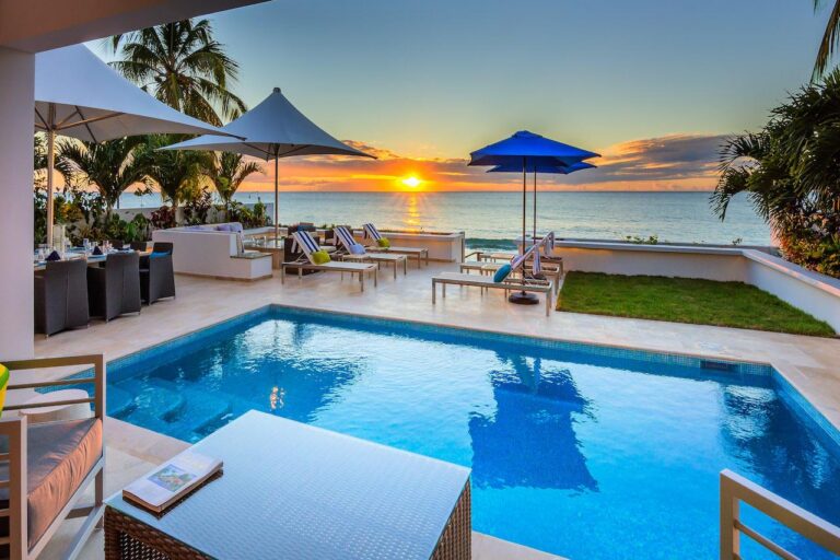 Beach Front Contemporary Style Villas