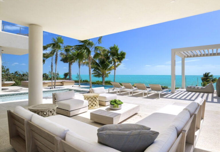 Kailoa Villa Long Bay Beachfront: Under contract