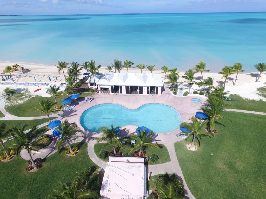 BAHAMA BEACH # 2075