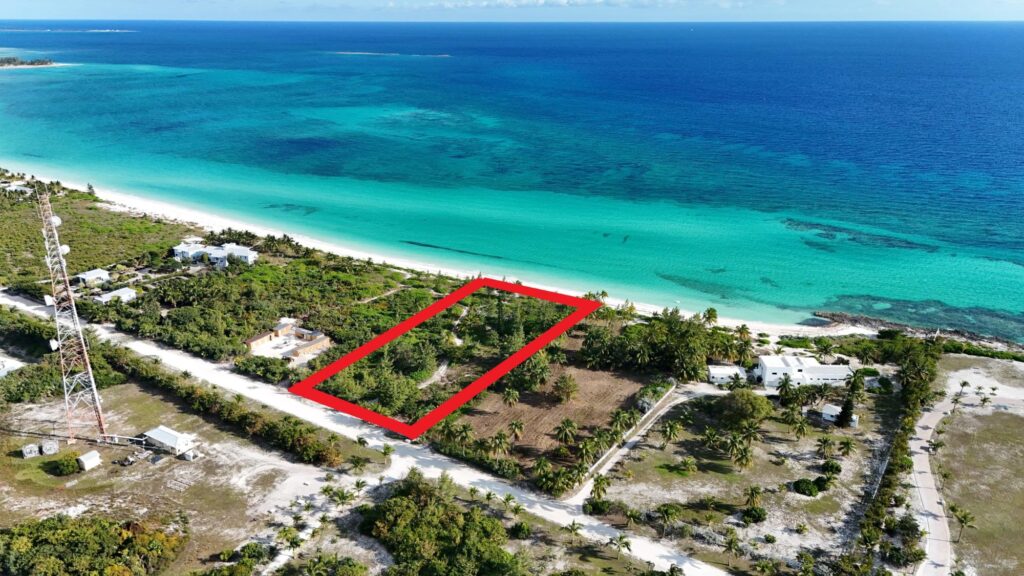 QUEENS BEACH- CHUB CAY