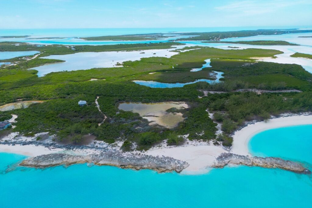 7.75 ACRES LITTLE EXUMA