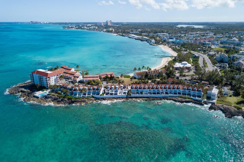 60 DELAPORTE POINT