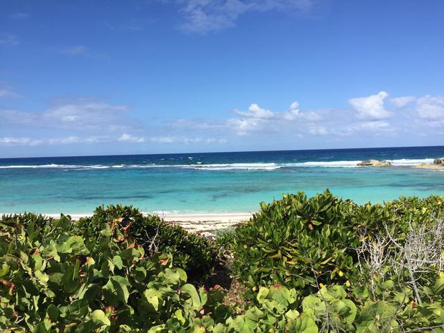BEACHFRONT LOT – MCKANN’S