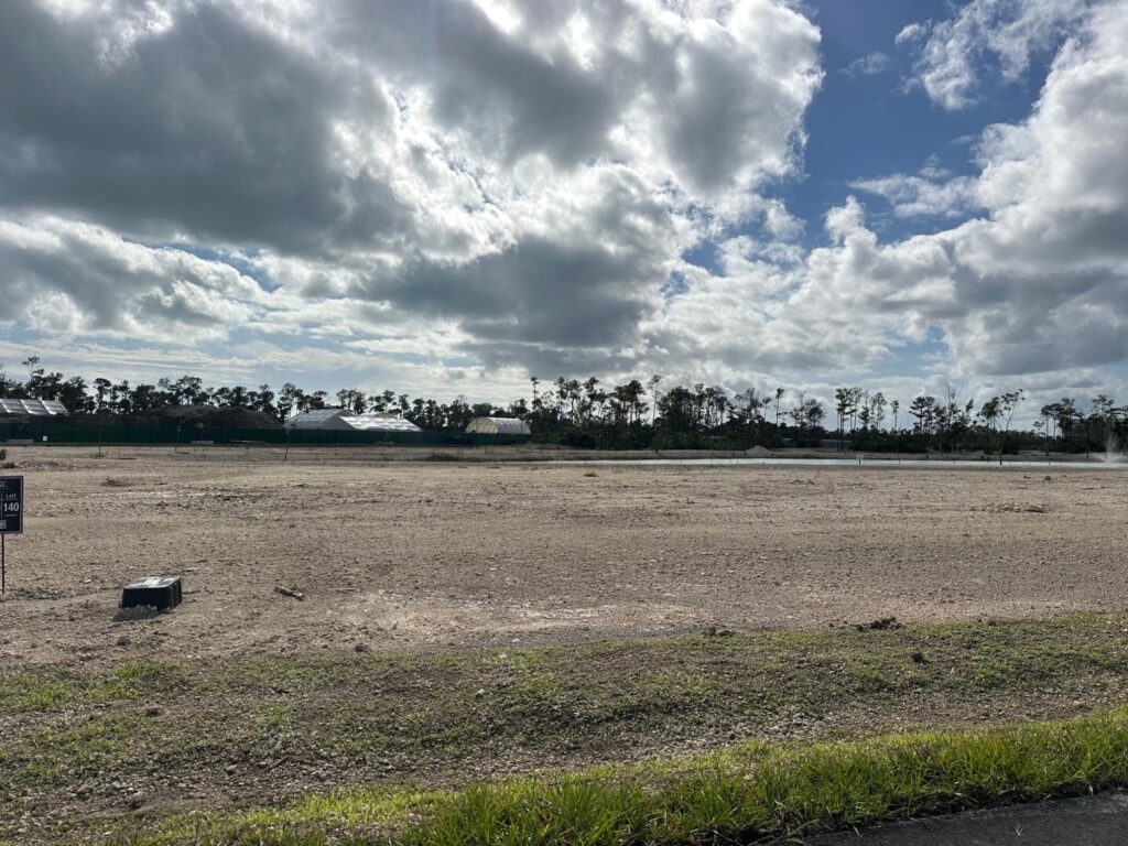 LOT 140, WINDSOR LAKES