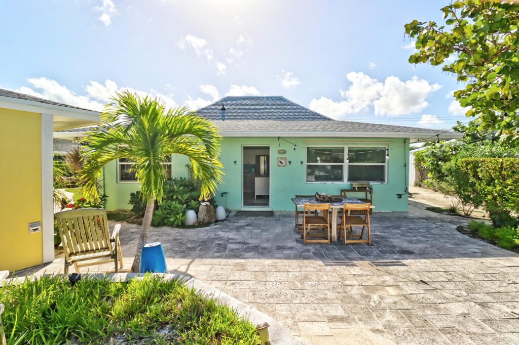 Surf Shack BEACH VILLAS