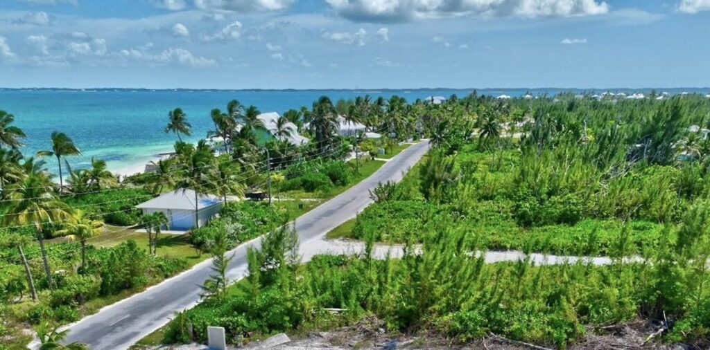 WINDWARD BEACH RD