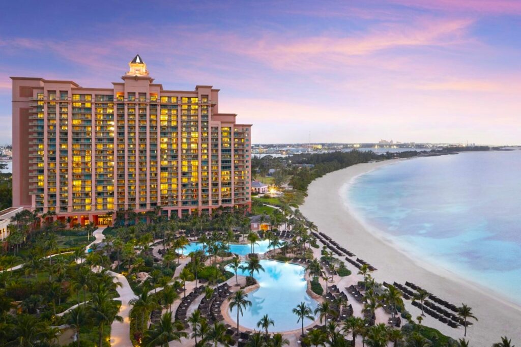 THE REEF AT ATLANTIS