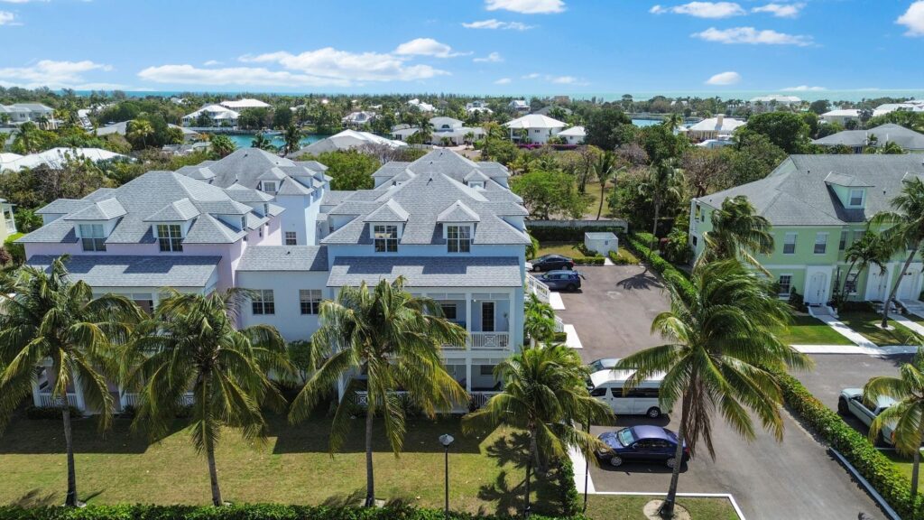 PALM CAY