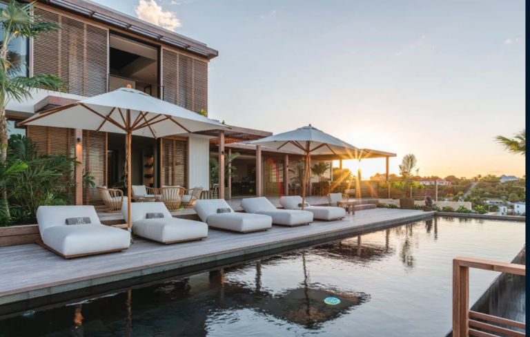 “Never Say Never” Waterfront Luxury Estate Lurin, St. Barthelemy