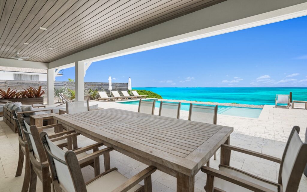 Silver Beach House – Tar Bay Exuma – MLS 67219