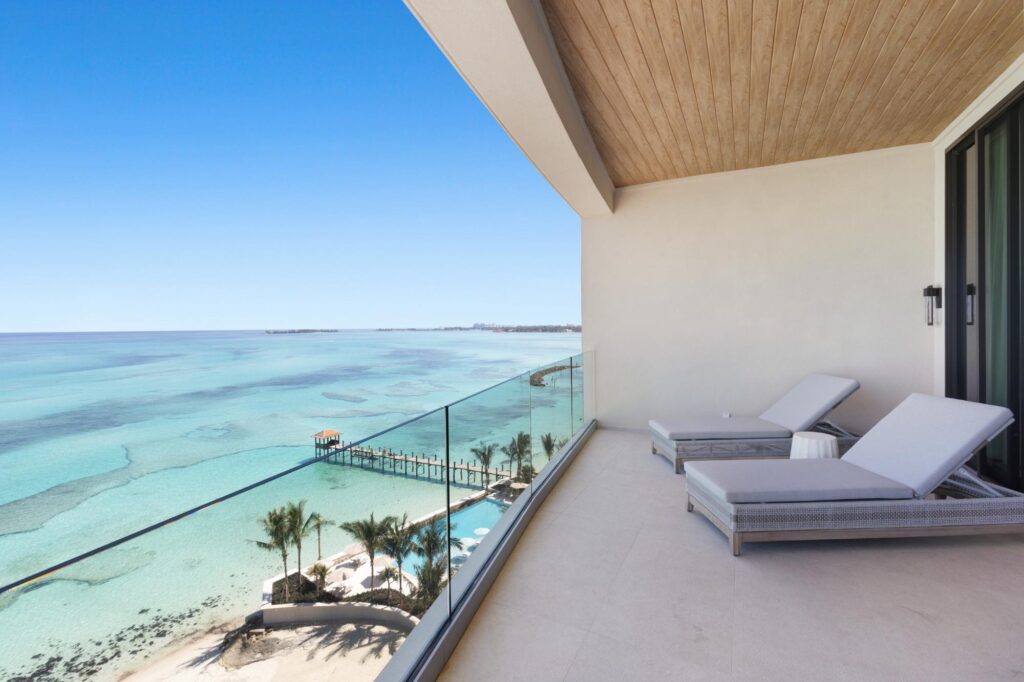 Aqualina Nassau, Bahamas / Luxury Beachfront Residences Near Baha Mar