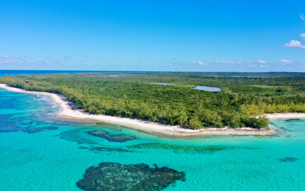 25 Acres Beachfront, Grape Point – MLS 68073