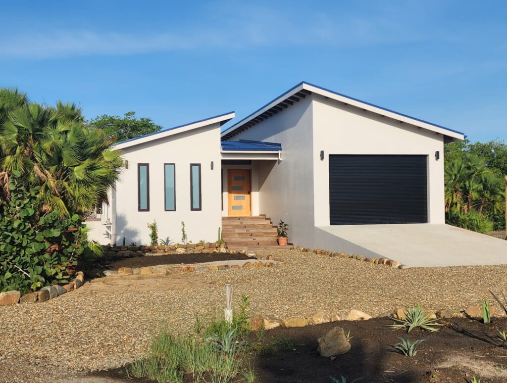 HL – Waterfront Home in Gated Community- Seller Financing Available!