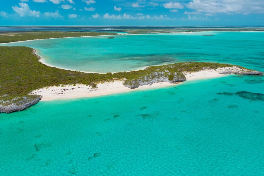 Private  Island for Sale in Turks & Caicos direct on the Ocean