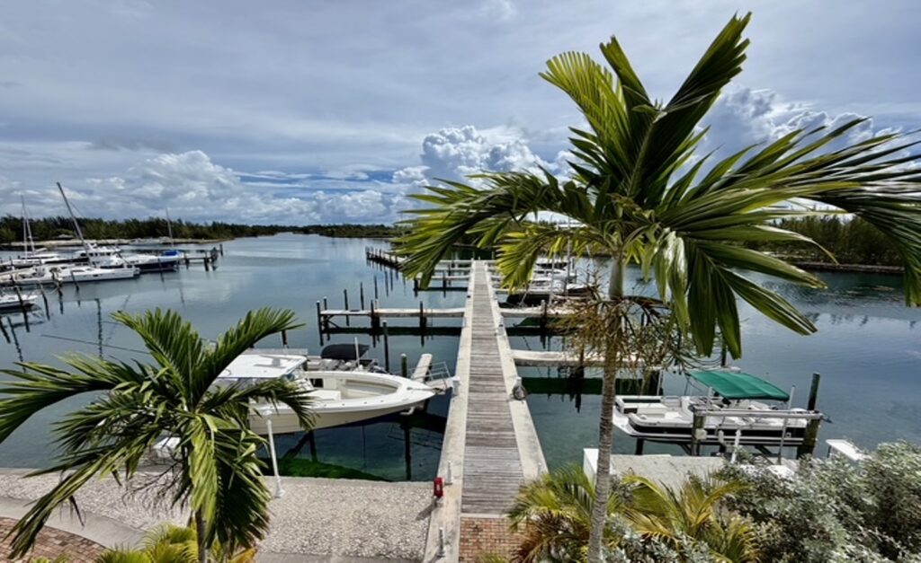 4 Bed Townhouse, GB Yacht Club – MLS 68892