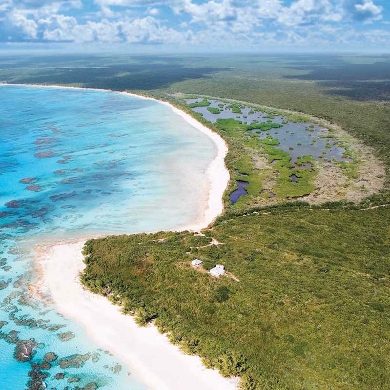 SANDY POINT, RUM CAY